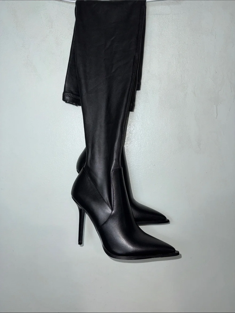Azalea Wang Miley Stiletto Stretch Over The Knee Black Pointed Toe Boots Sz 7.5